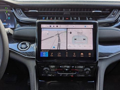 Used 2024 Jeep Grand Cherokee Trailhawk w/ Advanced Protech Group II image 15