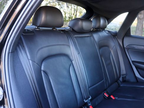 Used 2015 Audi Q3 2.0T Premium Plus w/ Driver Assistance Package image 19