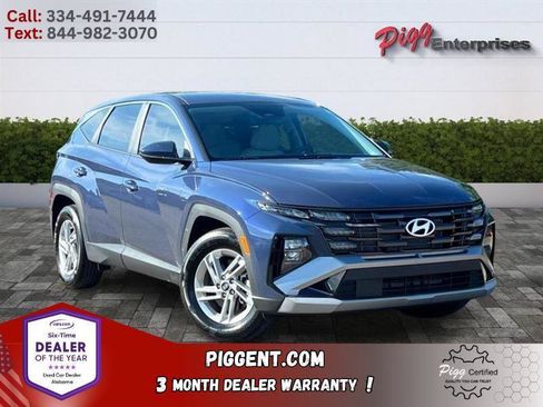 Used 2025 Hyundai Tucson SE FWD image 1