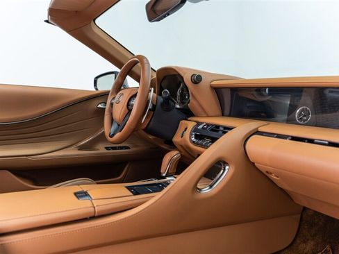 Used 2022 Lexus LC 500 Convertible w/ Touring Package RWD image 54
