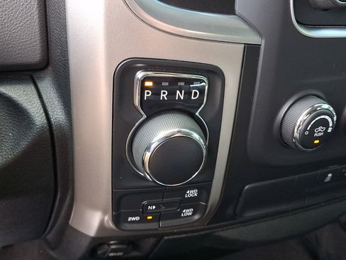 Used 2020 RAM 1500 Warlock AWD/4WD image 27