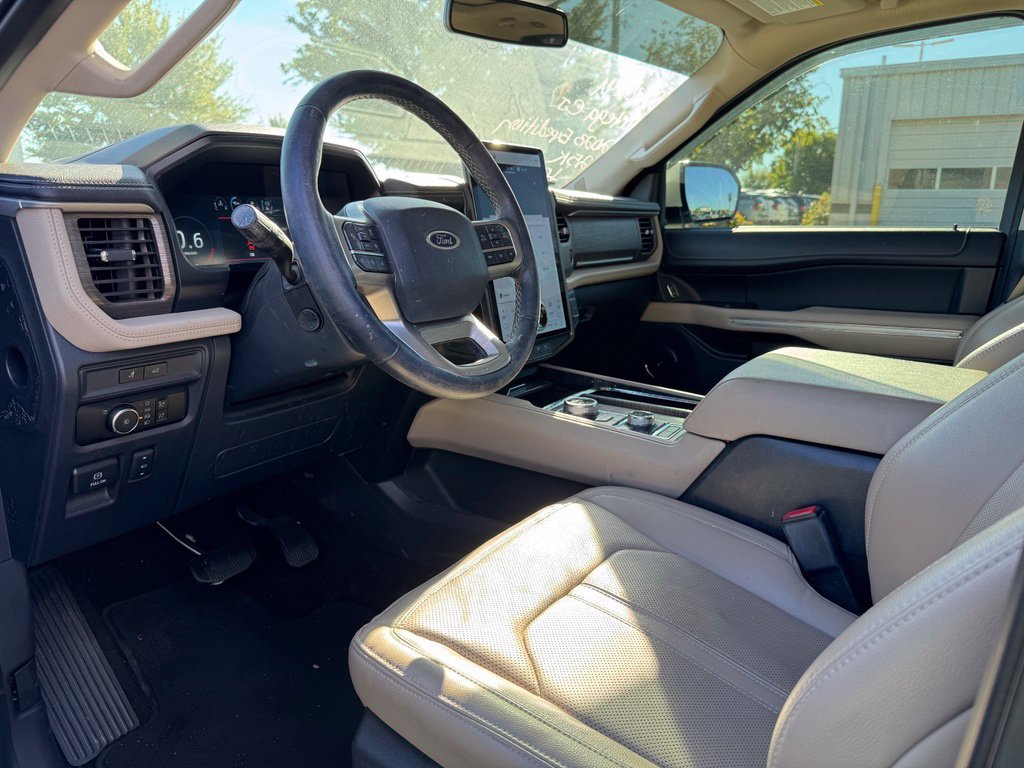 Used 2023 Ford Expedition Max Limited AWD/4WD image 15
