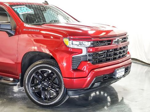 Certified 2023 Chevrolet Silverado 1500 RST image 3