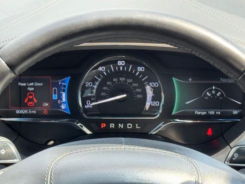 Used 2018 Lincoln MKZ Black Label w/ Technology Package FWD image 3