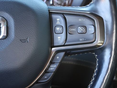 Used 2019 RAM 1500 Limited image 17