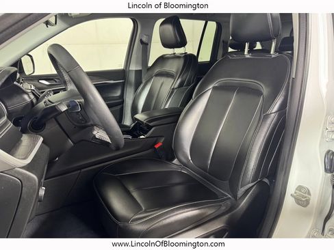 Used 2023 Jeep Grand Cherokee Limited AWD/4WD image 14