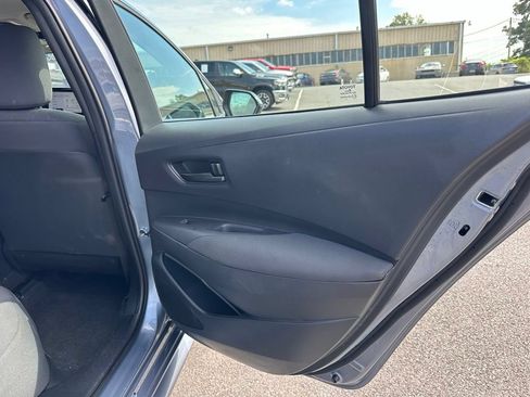 Used 2024 Toyota Corolla LE FWD image 17