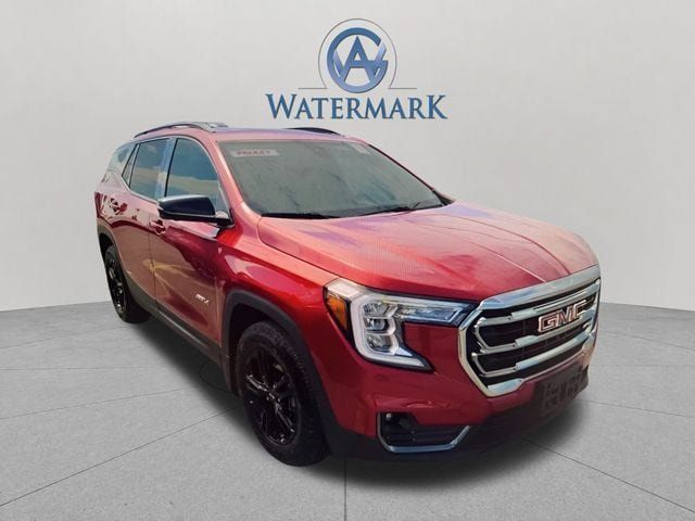 Used 2024 GMC Terrain AT4 w/ Tech Package AWD/4WD image 4