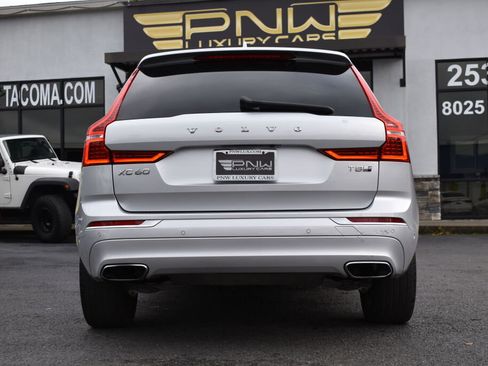 Used 2018 Volvo XC60 T8 Inscription w/ Vision Package image 10