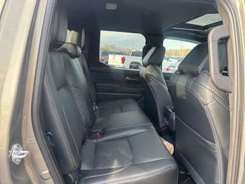 Used 2024 Toyota Tacoma Limited AWD/4WD image 18