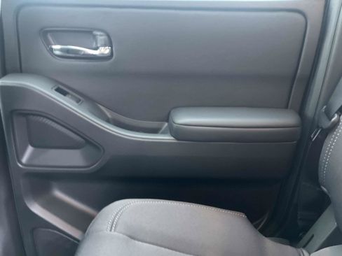 New 2026 Nissan Frontier SV image 15