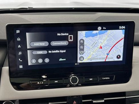 Used 2025 Mitsubishi Outlander AWD image 12