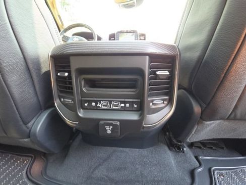 Used 2020 RAM 1500 Limited AWD/4WD image 33