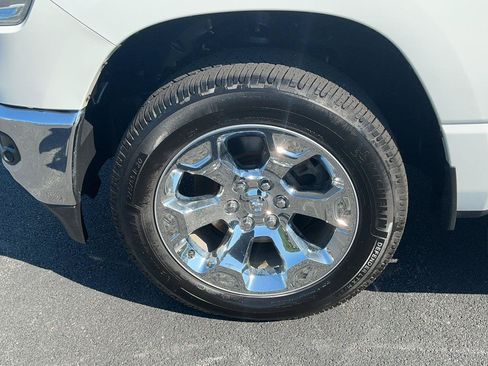 Used 2022 RAM 1500 Big Horn AWD/4WD image 13