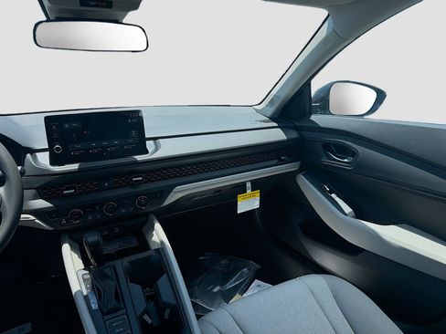 New 2026 Honda Accord SE image 18