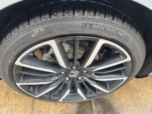 Used 2025 Honda Accord Touring image 16