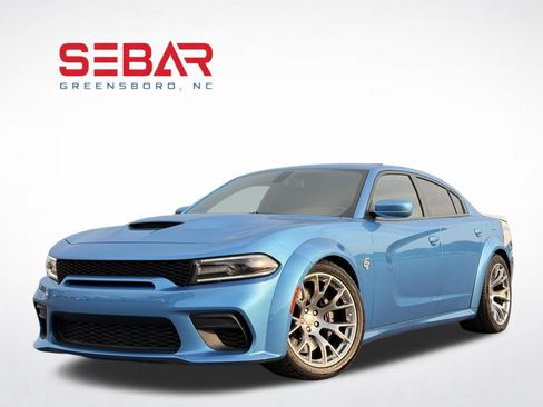 Used 2020 Dodge Charger SRT Hellcat w/ Harman/Kardon Audio Group RWD image 3