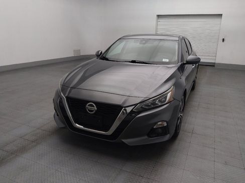 Used 2019 Nissan Altima 2.5 Platinum FWD image 15