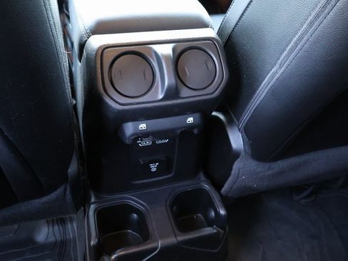 Used 2021 Jeep Gladiator Overland w/ Popular Equipment Package image 28