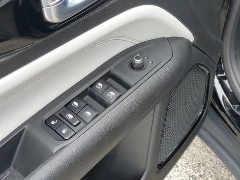 Used 2025 Jeep Compass Limited AWD/4WD image 20
