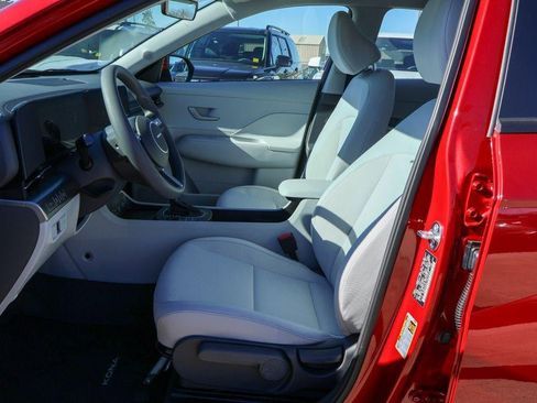 New 2026 Hyundai Kona SE image 7