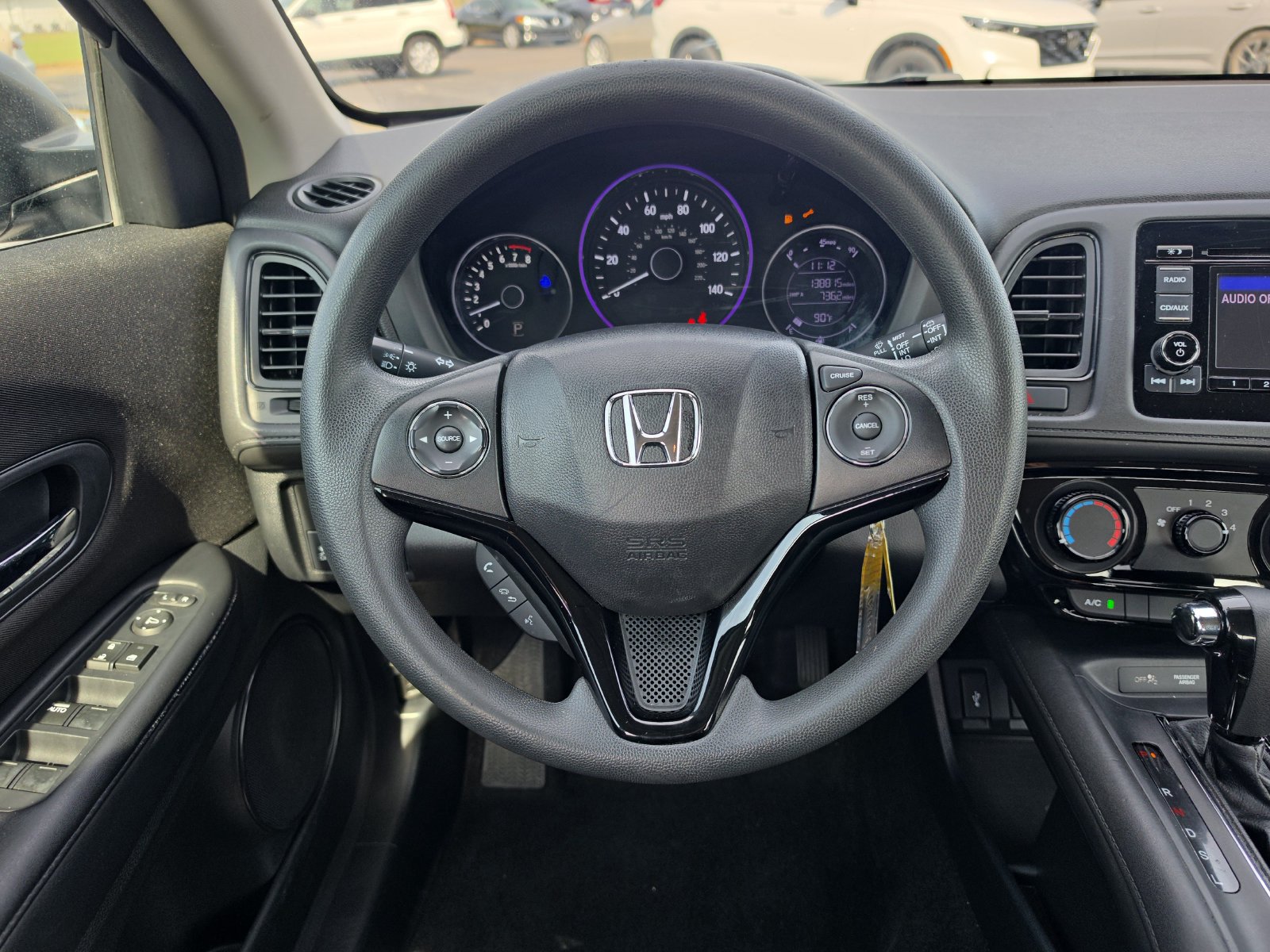 Used 2018 Honda HR-V LX image 9