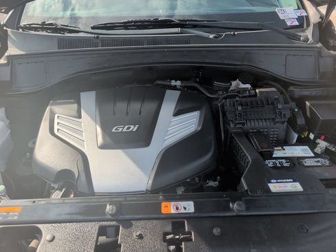 Used 2018 Hyundai Santa Fe AWD image 26