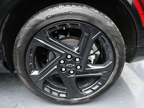Used 2024 Chevrolet Equinox EV RS FWD image 10