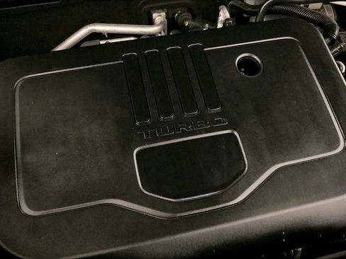 Used 2025 Chevrolet Blazer LT image 30