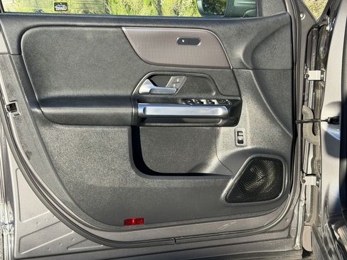 Certified 2022 Mercedes-Benz EQB 350 EQB 350 image 17