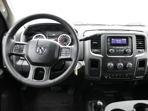 Used 2018 RAM 2500 Tradesman w/ Chrome Appearance Group AWD/4WD image 14
