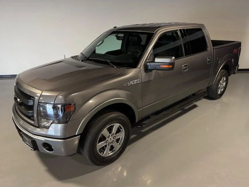 Used 2013 Ford F150 FX4 w/ Luxury Equipment Group AWD/4WD image 37