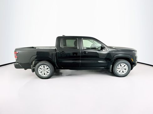 Used 2022 Nissan Frontier SV RWD image 10