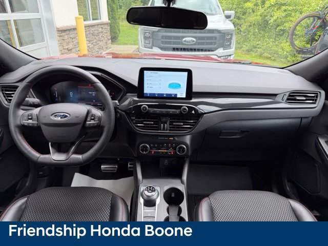 Used 2024 Ford Escape ST-Line AWD/4WD image 42