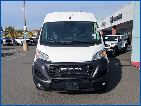 New 2026 RAM ProMaster 2500 w/ Convenience Group image 3
