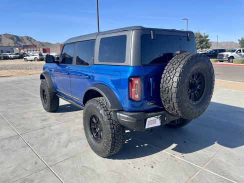 Used 2021 Ford Bronco First Edition image 3
