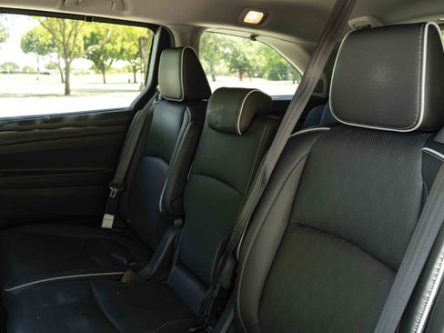 Used 2024 Honda Odyssey Elite image 18