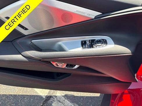 Used 2022 Chevrolet Corvette Stingray Premium Cpe w/ Z51 Performance Package RWD image 9