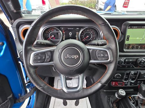 Used 2022 Jeep Gladiator Mojave w/ Cold Weather Group image 25