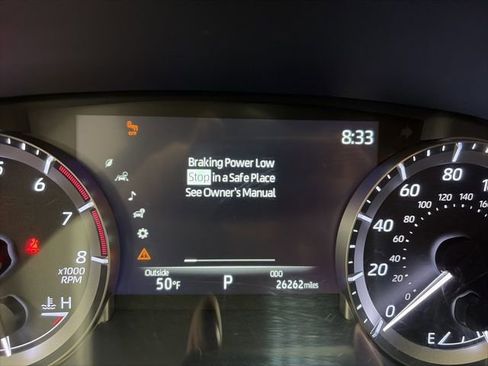 Used 2023 Toyota Highlander LE image 22