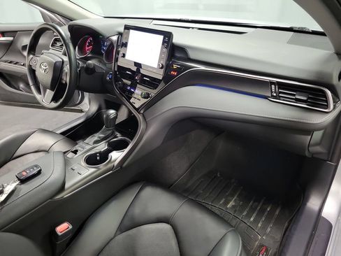 Used 2024 Toyota Camry XSE FWD image 35
