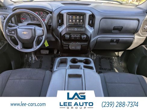 Used 2019 Chevrolet Silverado 1500 Custom w/ Custom Value Package image 11