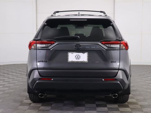 Used 2025 Toyota RAV4 XLE image 6