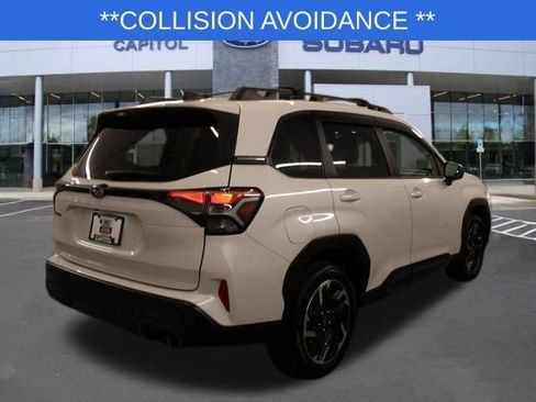 Certified 2025 Subaru Forester Limited image 2