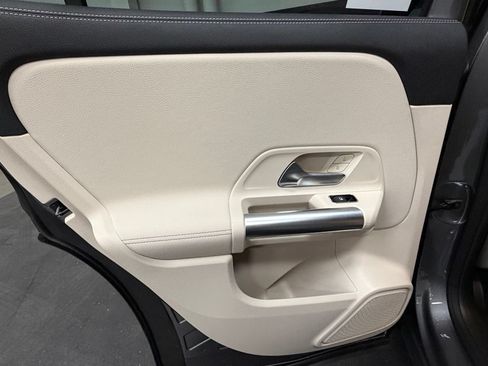 Certified 2026 Mercedes-Benz GLA 250 image 38