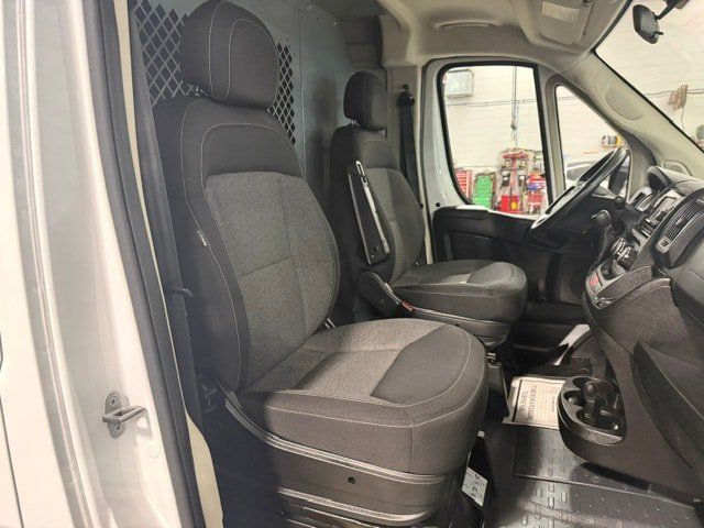 Used 2021 RAM ProMaster 2500 FWD image 9