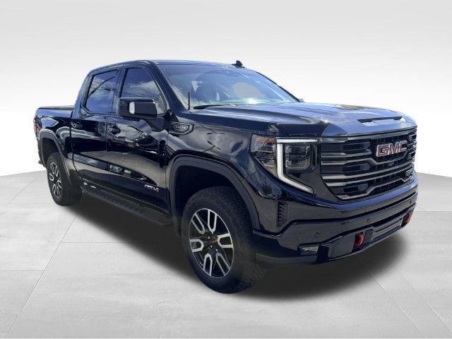 Used 2023 GMC Sierra 1500 AT4 w/ AT4 Premium Package AWD/4WD image 3