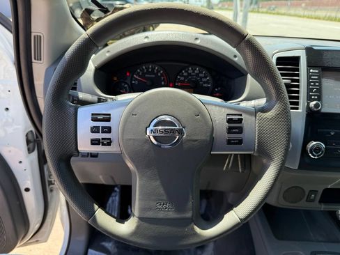 Used 2019 Nissan Frontier S RWD image 25