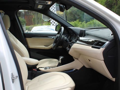 Used 2016 BMW X1 xDrive28i AWD/4WD image 24