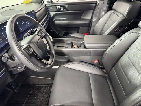 Used 2025 Hyundai Santa Fe Calligraphy image 20